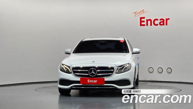 Mercedes-Benz E-Class из Кореи Encar
