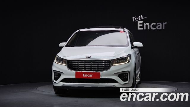 Kia Carnival из Кореи Encar