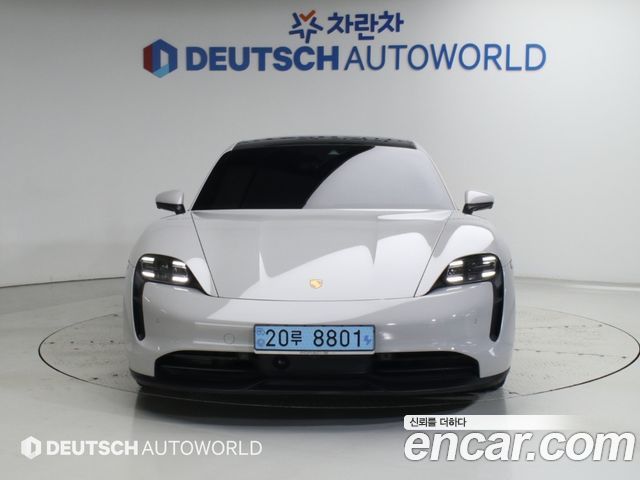 Porsche Taycan Base — пробег 59 500 км — фото 4 из 5