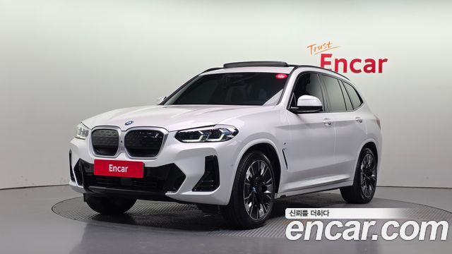 BMW iX3 M Sports — пробег 67 984 км — фото 1 из 5