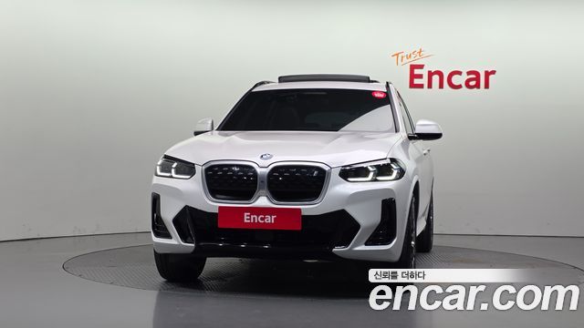BMW iX3 M Sports — пробег 67 984 км — фото 3 из 5