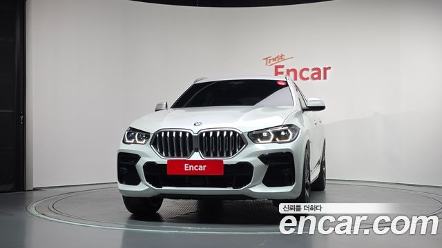 BMW X6 xDrive40i M Sport — пробег 62 563 км — фото 3 из 5