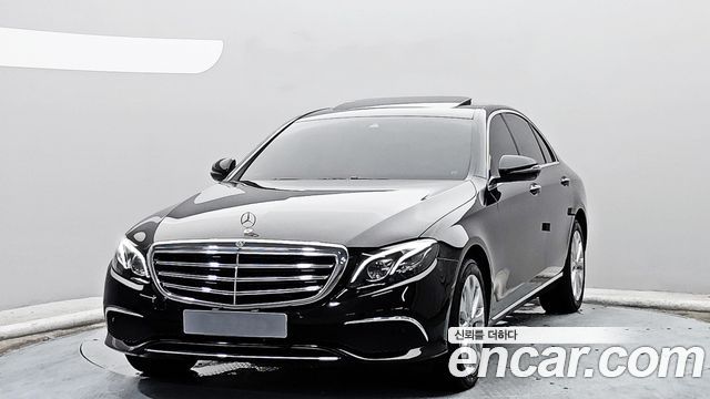 Mercedes-Benz E-Class E220d 4MATIC Exclusive — пробег 68 885 км — фото 1 из 5