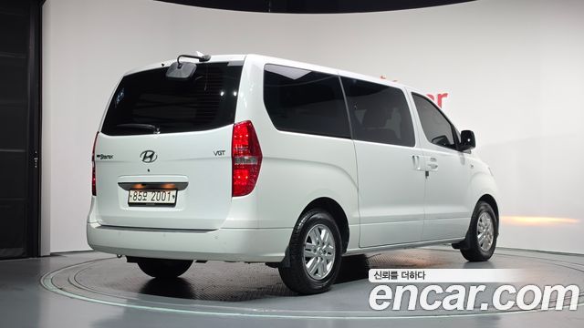 Hyundai Starex Van 5-Seater Smart — пробег 79 593 км — фото 2 из 5