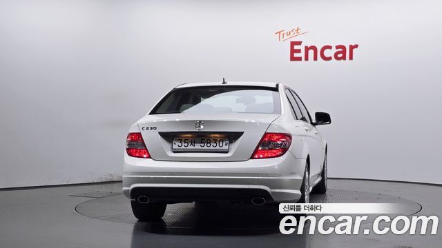 Mercedes-Benz C-Class из Кореи Encar