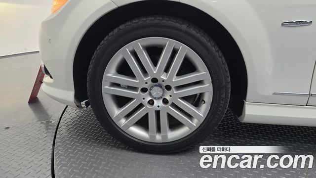 Mercedes-Benz C-Class из Кореи Encar