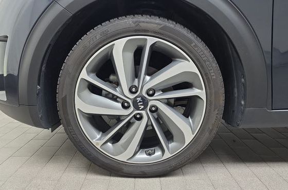 Kia Niro Prestige — пробег 132 865 км — фото 5 из 5