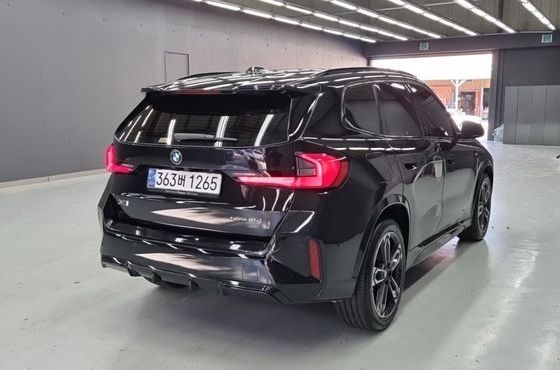 BMW X1 sDrive 18d M Sport — пробег 29 004 км — фото 2 из 5