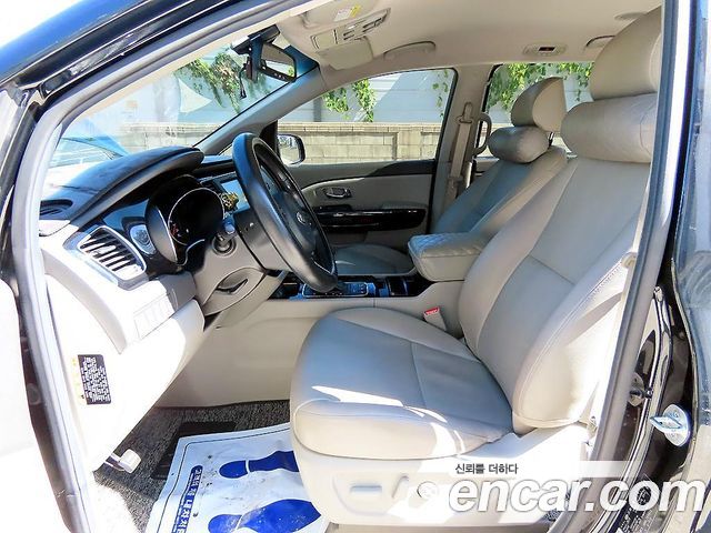 Kia Carnival 9-seater Prestige — пробег 147 092 км — фото 5 из 5