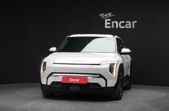 Kia EV3 Long Range 2WD Earth — пробег 74 725 км — фото 3 из 5