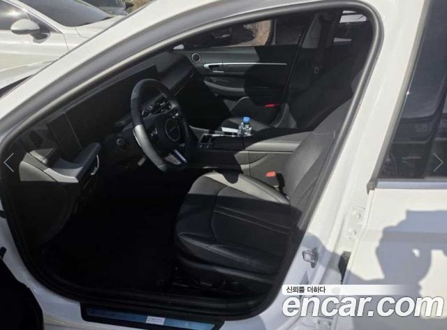 Hyundai Sonata 2.0 Exclusive — пробег 15 452 км — фото 4 из 5