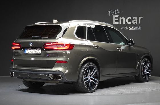 BMW X5 M50i — пробег 46 098 км — фото 2 из 5