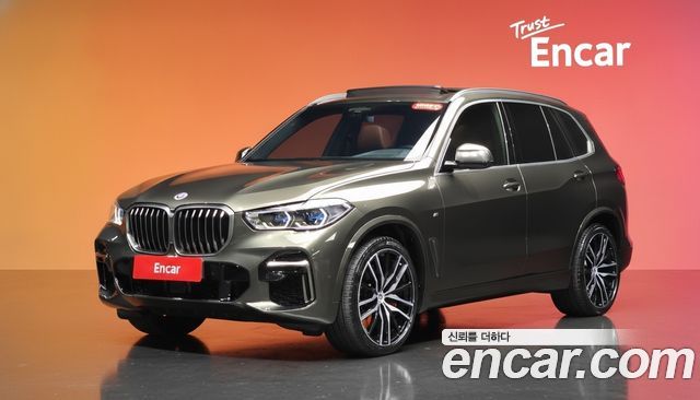 BMW X5 M50i — пробег 46 098 км — фото 1 из 5