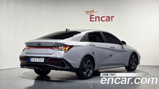 Hyundai AVANTE из Кореи Encar