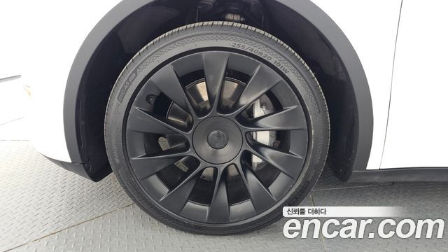 Tesla Model Y из Кореи Encar