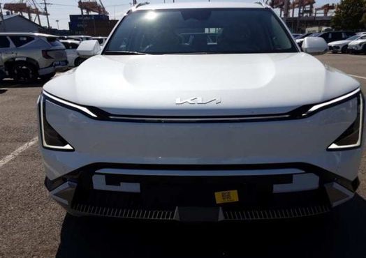 Kia EV5 Long Range 2WD Earth — пробег 1 км — фото 1 из 5