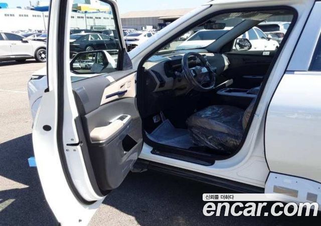 Kia EV5 Long Range 2WD Earth — пробег 1 км — фото 4 из 5