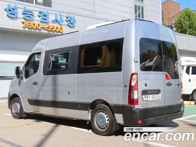Renault (Samsung) Master Camping car — пробег 24 447 км — фото 4 из 5