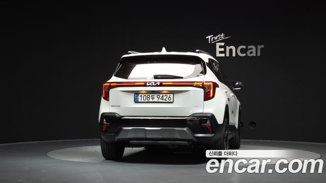 Kia Seltos из Кореи Encar