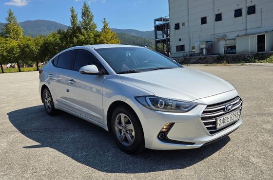 Hyundai AVANTE 1.6 GDI Smart — пробег 96 086 км — фото 5 из 5
