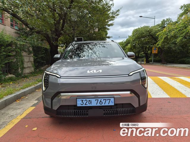 Kia EV3 Long Range 2WD Earth — пробег 514 км — фото 1 из 5