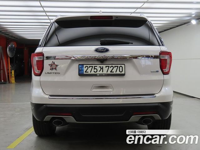 Ford Explorer 2.3 Limited 4WD 5th — пробег 62 200 км — фото 4 из 5