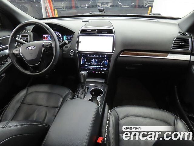 Ford Explorer 2.3 Limited 4WD 5th — пробег 62 200 км — фото 5 из 5
