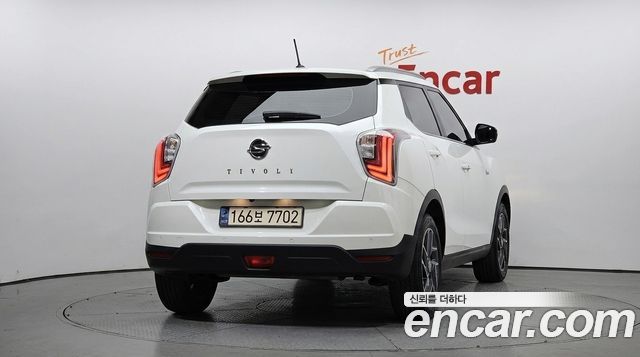 Ssangyong TIBOLI из Кореи Encar