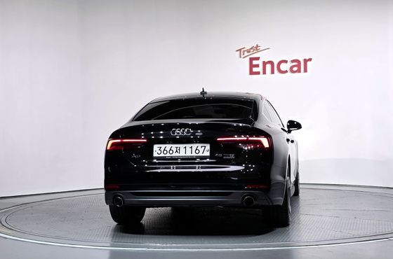 Audi A5 45 TFSI Quattro Premium Sportback — пробег 68 643 км — фото 4 из 5