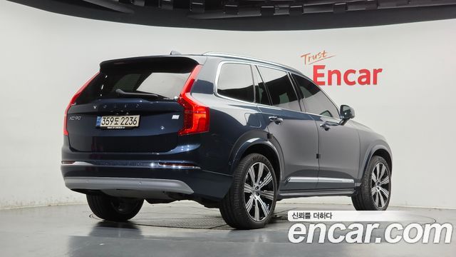 Volvo XC90 T8 Ultimate Bright Hybrid — пробег 73 978 км — фото 2 из 5