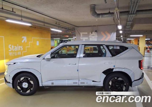 Kia EV5 Long Range 2WD Earth — пробег 1 км — фото 5 из 5