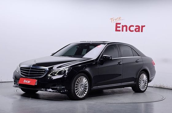 Mercedes-Benz E-Class E300 Elegance — пробег 88 302 км — фото 1 из 5