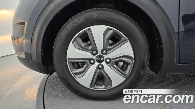 Kia Niro из Кореи Encar