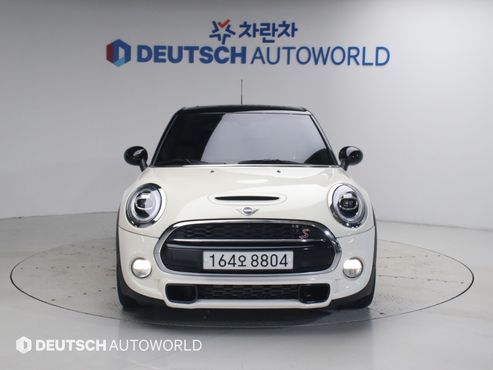 Mini Cooper 5Door Standard 3rd — пробег 31 247 км — фото 3 из 5