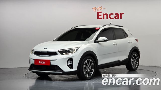Kia Stonic из Кореи Encar