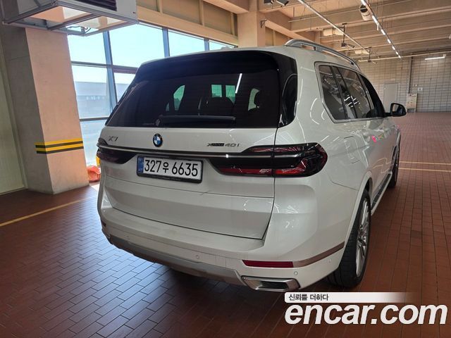 BMW X7 xDrive 40i Design Pure Excellence 6-Seater — пробег 5 286 км — фото 4 из 5