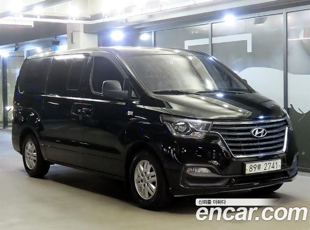 Hyundai Starex Van 5-Seater Modern — пробег 181 045 км — фото 1 из 5