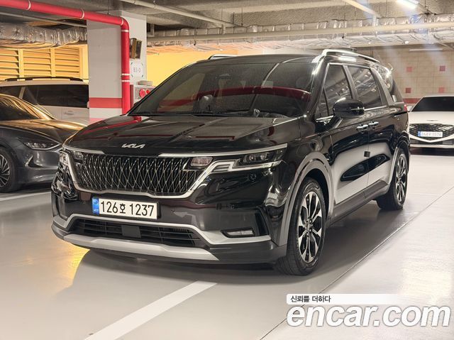 Kia Carnival Diesel 9-Seater Prestige — пробег 67 394 км — фото 2 из 5