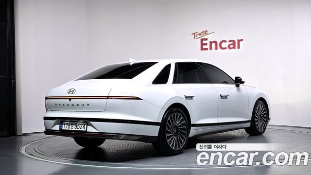 Hyundai Grandeur из Кореи Encar
