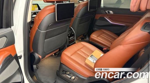 BMW X7 xDrive 30d Design Pure Excellent 6-Seater — пробег 129 000 км — фото 2 из 5
