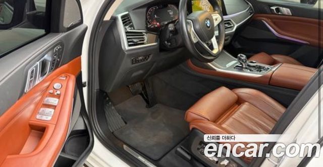 BMW X7 xDrive 30d Design Pure Excellent 6-Seater — пробег 129 000 км — фото 3 из 5