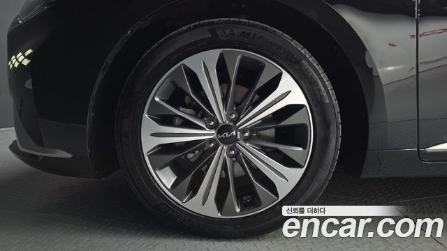 Kia K8 из Кореи Encar