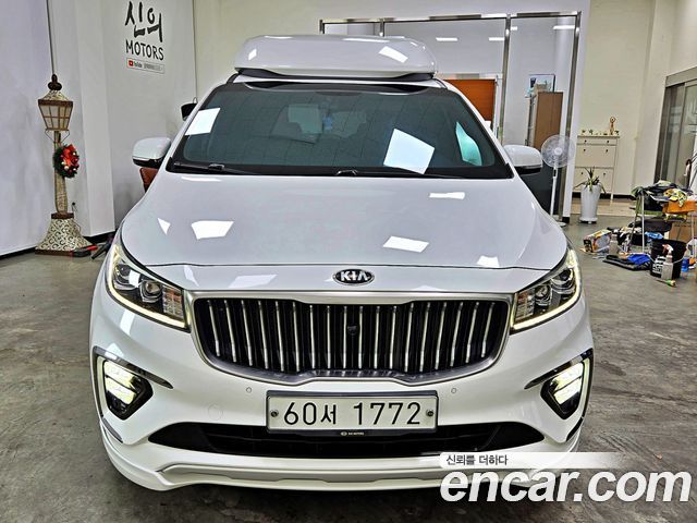 Kia Carnival из Кореи Encar
