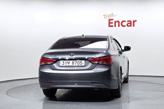 Hyundai Sonata LPI Premium — пробег 140 133 км — фото 4 из 5