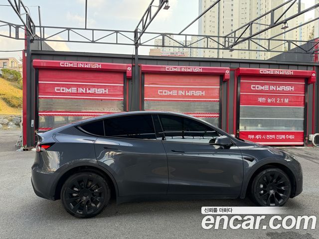 Tesla Model Y Long Range AWD — пробег 97 300 км — фото 4 из 5