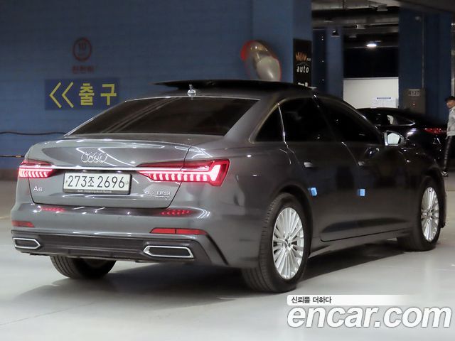 Audi A6 45 TFSI Quattro Premium — пробег 90 665 км — фото 2 из 5
