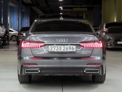 Audi A6 45 TFSI Quattro Premium — пробег 90 665 км — фото 4 из 5