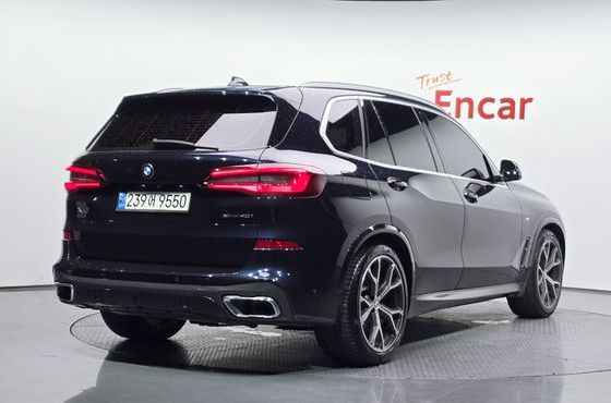 BMW X5 xDrive 40i M Sport — пробег 44 337 км — фото 2 из 5