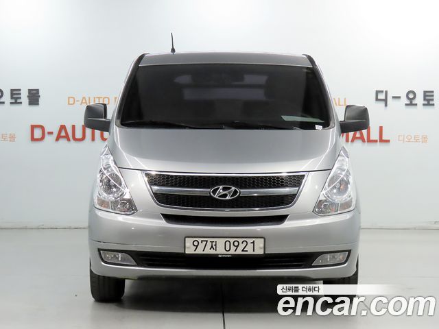 Hyundai Starex 3-Seater VAN CVX Luxury — пробег 327 378 км — фото 3 из 5