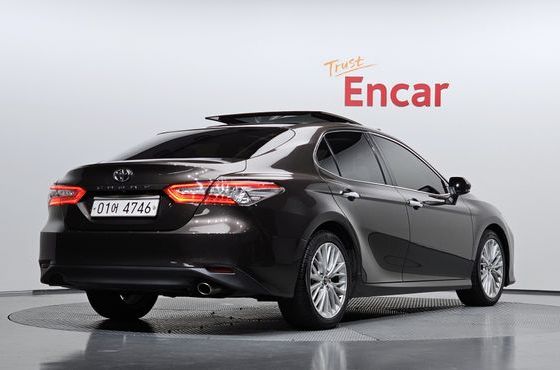 Toyota Camry 2.5 — пробег 97 828 км — фото 2 из 5